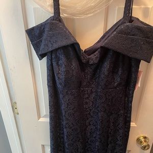 Navy, size 24w. NWT
